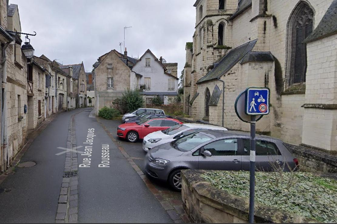 Le Jeanne, Appartement En Duplex Proche Forteresse Et Centre Ville Chinon Exterior foto